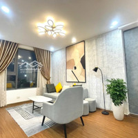 Chính Chủ Bán Căn Hộ 67M2 Tầng Cao View Triệu Đô Full Nội Thất 2N 2W Giá Rẻ Nhất Thời Điểm Hiện Tại