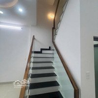 Bán Nhà Trệt 2 Lầu Đường Võ Văn Hát , Long Trường , Quận 9 - 4 Phòng Ngủ, 3 Vệ Sinh, Hướng Đông Bắc