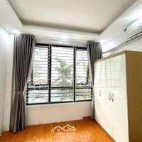 Bồ Đề, Gần Cầu, Thoáng Trước Sau, Ô Tô Đỗ Cổng, Full Nội Thất, 32M2, 5 Tầng,Mặt Tiền4M, Giá Bán 4 Tỷ 2