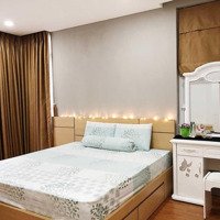 Cho Thuê Tầng Trệt Phan Xích Long :Diện Tích120M2.Tầng Triệt + 1 Lầu Đúc Giá Bán 26 Tr Liên Hệ: 0909.563.784 Hưng