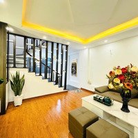 Bán Nhà Đường Hồng Tiến, Ngõ Thông Tứ Tung, Ô Tô Đỗ Cổng, Full Nội Thất, 40M2,Mặt Tiền5M, Giá Bán 5.1 Tỷ