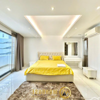 Luxury Penthouse 100M2 - Balcony Bự - Cửa Sổ Anh Sáng Trời - Hệ Tủ To - Thang Máy - Bảo Vệ 24/24