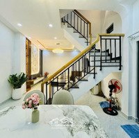 Siêu Phẩm Nhà Hẻm Oto 6M Hoàng Hoa Thám, P5, Phú Nhuận - Diện Tích: . 62M2 - 4,89Tỷ - Hđ Thuê 28 Triệu/Tháng