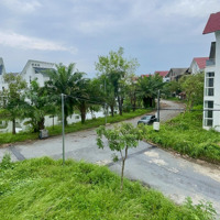 Chính Chủ Bán Lô Góc View Hồ. Ngôi Nhà Mới. Siêu Đẹp. Diện Tích: 294M2. Sổ Hồng