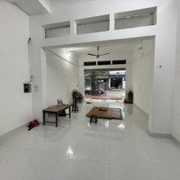 Cho Thuê Nhà 3 Tầng Nhà Mới Xây 100M2 X 3 Tầng = 300M2 Khu Phố Tấp Nập Nhất Vân Trì 18 Triệu/ Tháng