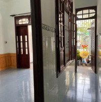 Bán Nhà 4 Tầng, Hẻm Lê Nghị, Vĩnh Hoà, Nha Trang. 89,7M2 (Ngang 5M) Có 4 Phòng Ngủ Hướng Nam - Giá Bán 4,65 Tỷ