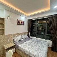 Bán Căn Tầng Trung 26. View Xéo Biển. 59M2 Full Nội Thất. Giá Bán 1 Tỷ 660. Liên Hệ: 0931354823