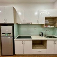 Bán Căn Tầng Trung 26. View Xéo Biển. 59M2 Full Nội Thất. Giá Bán 1 Tỷ 660. Liên Hệ: 0931354823