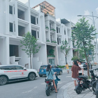 Bán Shophouse Xây Thô 5 Tầng Trung Tâm Thành Phố Việt Trì 0981830666