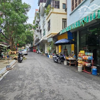 Bán Nhà Chính Chủ 60M2, Rẻ - Nhà Đẹp - Ô Tô Lùi Cửa - Nhiều Công Năng Sân Trước Nhà Rộng