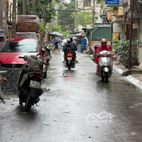 Siêu Phẳm Đống Đa - Ô Tô Đỗ Cửa - Ngõ Rộng Thông Tứ Tung - Hàng Xóm Đại Học Thủy Lợi