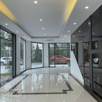 Nhà Mặt Phố Him Lam 3 Mặt Thoáng - Phù Hợp Showroom Văn Phòng, Vỉa Hè Bao La, Diện Tích: 107M², Mặt Tiền 27M