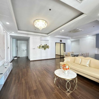 Bán Nhanh Căn Góc R2 Royal City, 181,4M2, 3 Phòng Ngủrất Đẹp. Liên Hệ: 093369.2399