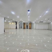 Cho Thuê Tòa Nhà Cmt8 Dtsd 1800M2 Sàn Suốt Thông Thoáng Nhà Đẹp