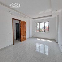 Bán Nhà 3 Tầng Về Ở Ngay, 50M2 Giá Bán 3,15 Tỷ, Kđt Đô Nghĩa, 10P Ra Tới Đl Thăng Long, Tp Hà Nội