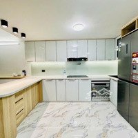 40M2 Phố Giảng Võ | Sổ Nở Hậu | Tặng Nội Thất | 6,3 Tỷ ( Cócó Thương Lượng)