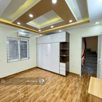 Bán Nhà Cổ Linh, Long Biên 36M2, 5 Tầng Dân Xây Đẹp, 3 Bước Ra Phố, 4.38 Tỷ