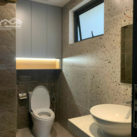 Chính Chủ Cho Thuê Căn Hộ 2 Phòng Ngủ - 2 Wc Full Nội Thất Đẹp, Tầng Trung, Hướng Mát Mỹ Đình Plaza