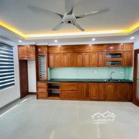 Bán Nhà Đại Từ, Hoàng Mai 55M2, Giá: 10.75 Tỷ, 4 Tầng, Mt: 5.5M, 6 Phòng Ở. Ô Tô Nhỏ Đỗ Cửa,