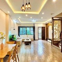 Vĩnh Quỳnh 52 M *4Tầng Ô Tô Vào Nhà
 Giá Bán 5,25Tỷ
- Nhà 4 Tầng Thiết Kế Tầng 1 Gara Oôt Kinh Doanh Tầ