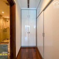 Cho Thuê Căn Hộ Vincom Đồng Khởi , 3PN , 2WC , 160m2 , Full Nội Thất  Giá : 70 triệu / tháng Liên Hệ : 0395737538