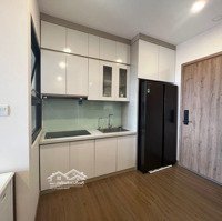 Cần Cho Thuê Gấp Căn 30M2 Studio View Đẹp Giá Rẻ 5.5 Triệu/Tháng Oasis 2