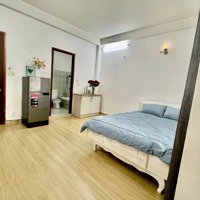 Cho Thuê Phòng Studio Ban Công Full Nội Thất Đường Nguyễn Xí 30M2 Gần Vincom Nguyễn Xí.