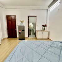 Cho Thuê Phòng Studio Ban Công Full Nội Thất Đường Nguyễn Xí 30M2 Gần Vincom Nguyễn Xí.