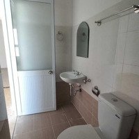 Cho Thuê Căn Hộ Hoàng Quân 60M2, 2 Phòng Ngủ- 2 Vệ Sinh, 4 Triệu/Tháng