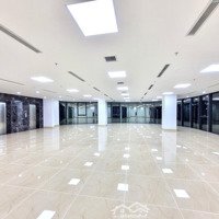 Cho Thuê Mbkd Mp Phạm Văn Đồng -Diện Tích1800M2.Mặt Tiền13M - Làm Ngân Hàng - Showroom - Bi - A