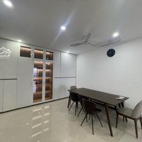 Cần Cho Thuê 3 Phòng Ngủ+ 1 - 160M2, Đầy Đủ Nội Thất. Giá Tốt: 40 Triệu/Tháng. Liên Hệ: Mai-0909837006