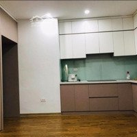 Bán Nhà Trong Ngõ Minh Khai , Hai Bà Trưng Nhà Đẹp Ở Ngay Diện Tích 23M Giá Bán 3.8 Tỷ Liên Hệ: 0384365419