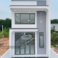 Bán Gấp Nhà Sổ Riêng Thổ Cư 100%, Mới Xây 1 Trệt 1 Lửng Gần Cây Xăng Đức Hưng, Tt 500 Triệu Nhận Nhà Ở