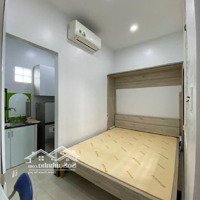 Nhà 5 Tầng, 14P, Thu Nhập 75 Tr/ Th.nội Thất Cc, Có Thang Máy. Dt: 4.5 X 18M. Chỉ 18 Tỷ. Hẻm 4M.