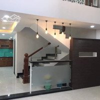 Cho Thuê Nhà Mặt Tiền Mai Thị Lựu P. Đa Kao Quận 1 90M2 3 Tầng 39 Triệu/Th