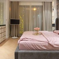 Nhà Đẹp Vin Cầu Rào 100M2, View Công Viên, Thang Máy - Có 102, Xem Là Mê, Chỉ 12,99 Tỷ