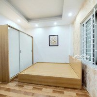 Cần Bán Căn Hộ Chung Cư Mi Ni Phố Quan Nhân Hiếm 40M2, Tầng 4, Thang Máy 1N, 1Vs Giá Bán 1 Tỷ Xíu