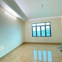 Cho Thuê Nhà 80M2 5 Tầng Có Thang Máy Giá Bán 11 Tr. Liên Hệ: 0963 835 668