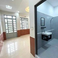 Cho Thuê Nhà Mặt Tiền Đường Lý Thường Kiệt, Quận 10, 60M2, Giá 29 Triệu