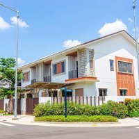 Nhà Phố Sun Casa Central Vsip Ii Bình Dương Giá Bán : 2 Tỷ7 - 3Tỷ1. Liên Hệ:0944161275