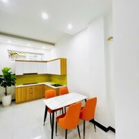 BÁN NHÀ KHƯƠNG ĐÌNH - THANH XUÂN , DT :42M2 X 5T ,MT 4M , GIÁ HƠN 7 TỶ , LO GÓC , HAI THOÁNG .