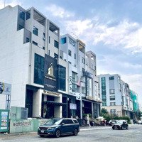 Cho Thuê Toà Nhà Từ 1000 - 1700M2 Mới 100% Đảo Kim Cương Quận 2 Saigon Mystery Liên Hệ: 0901 302 123