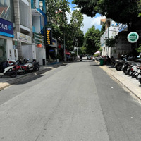 Bán Nhà Góc 2 Mặt Tiền Đường Hoa, Phú Nhuận, 6X14M, 85M2, Giá Bán 26.5 Tỷ