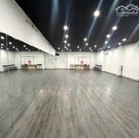 Cho Thuê Tầng 2 - 200M2 Mặt Đường Phan Đăng Lưu, Hải Châu