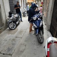 Nhỉnh 3 Tỷ- Sở Hữu Nhà Gốc Đề- Ô Tô Cách 6M- Nhà Mới Ở Luôn.