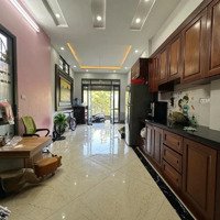Siêu Rẻ! Bán Nhà Trường Chinh - Mặt Ngõ Kinh Doanh 35M2*5T*3.7Mmặt Tiền- 6 Tỷ Hơn - Nội Thất Đủ