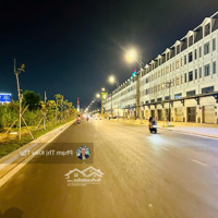 Duy Nhất Căn Gooc1 Shophouse Song Hành 8.5X20M