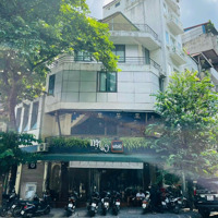 Cho Thuê Nhà Mặt Phố Trần Quốc Hoàn. Diện Tích: 180M, Mt: 12M. Giá: 85 Triệu.