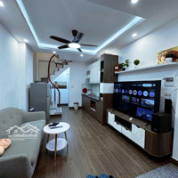 Bạn Em Chính Chủ Nhờ Bán Nhà Bạch Mai, Trung Tâm Hbt, Ngõ Nông Gần Phố, Full Nội Thất, Đủ Công Năng