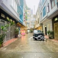 Nhà P Lô Vương Thừa Vũ Lô Góc 2 Mặt Thoáng Ôtô Ngủ Trong Nhà 39M2 5 Tầng Giá Bán 11Tỷ 200 Liên Hệ: 0838599886